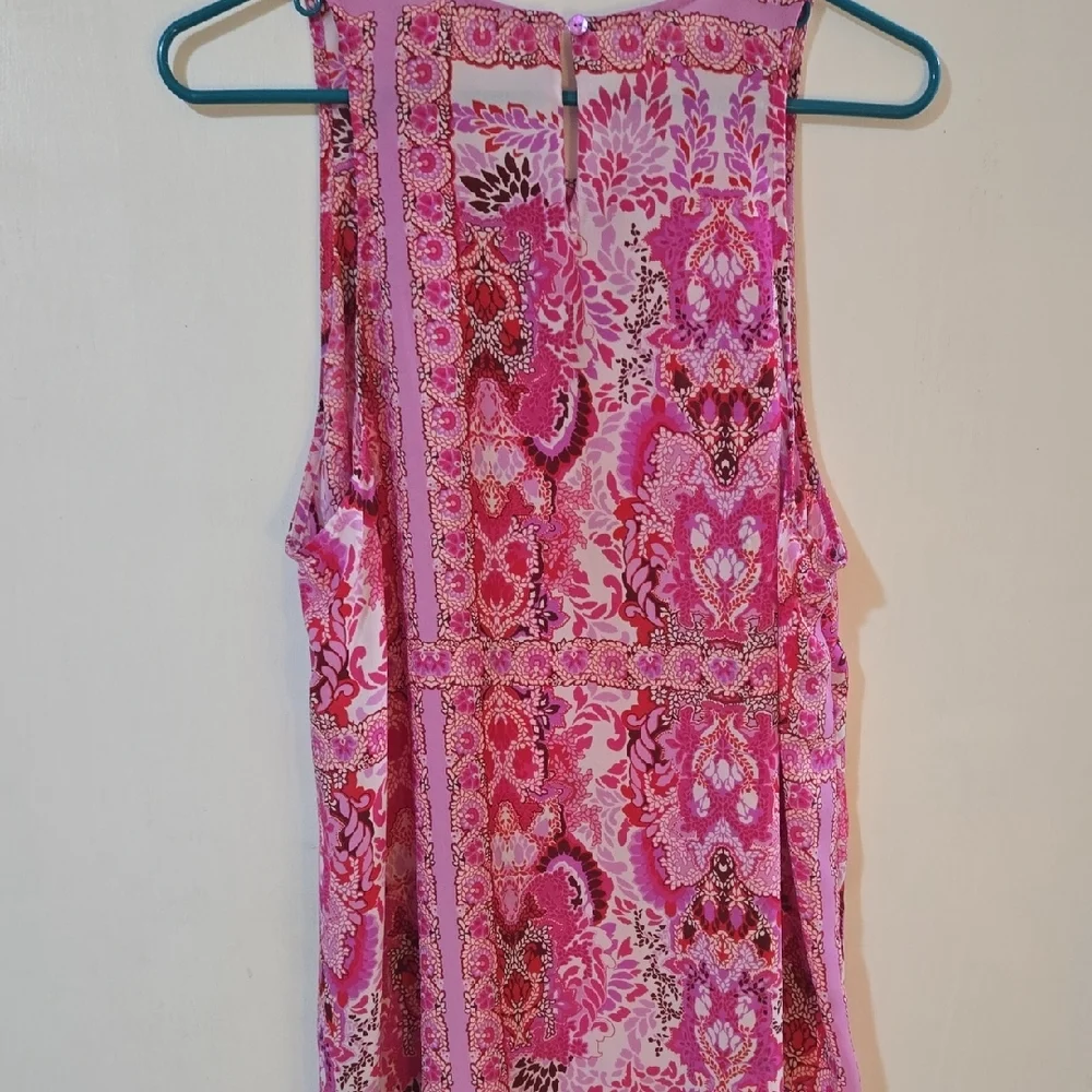 Violet & Claire Bright Pink Paisley Sleeveless Tank - Picture 5 of 5